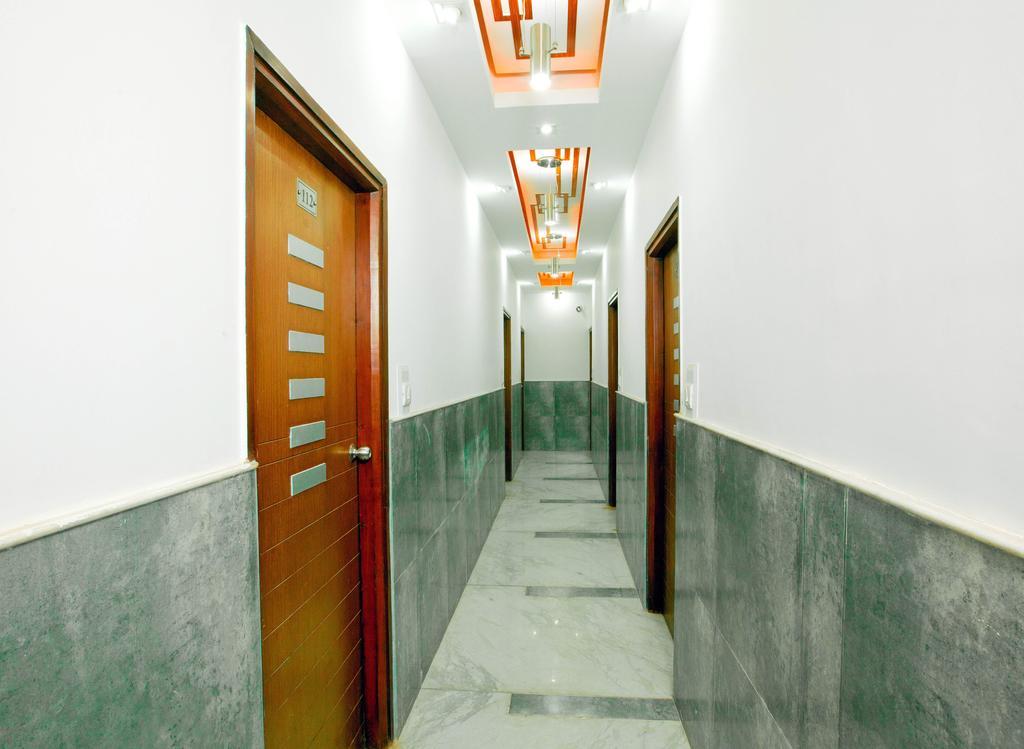 Hotel Vt Orchid Ченай Екстериор снимка